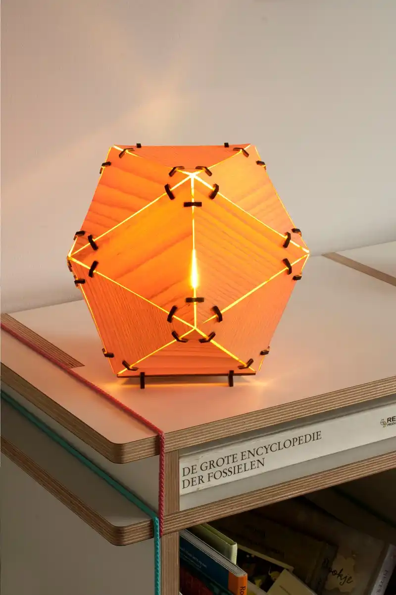 The temporaries lamps1