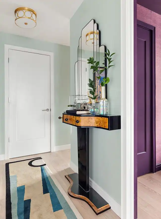 20 Glamorous Ways To Make A Foyer Pop