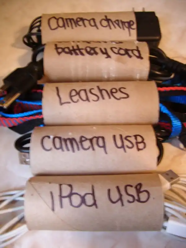 Toilet paper tubes organizer