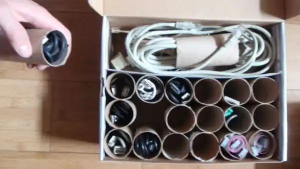 Tube cabes organization