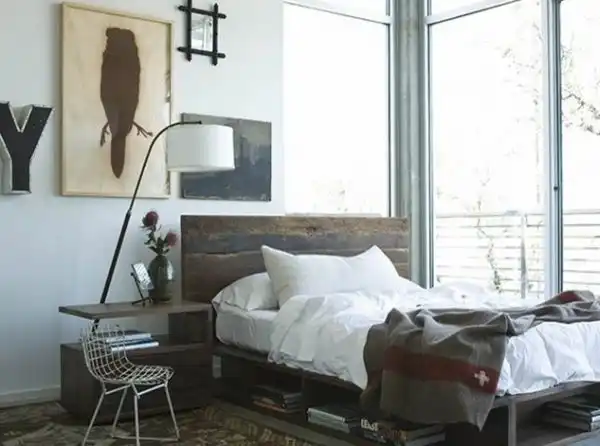Underbed storage