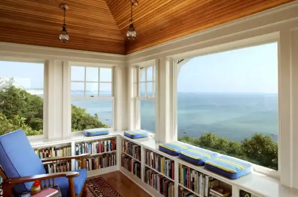 Underwindow books storage11