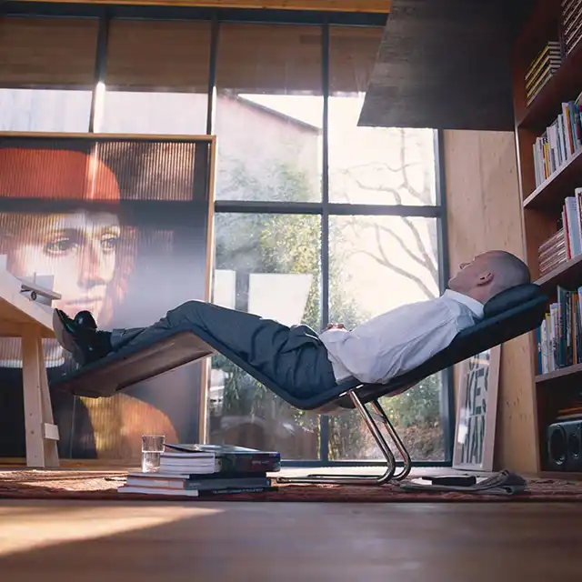 Vitra indoor chaise