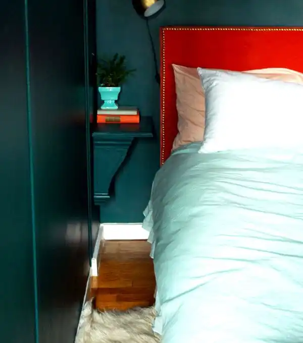 Wall mounted night stand for small bedroom