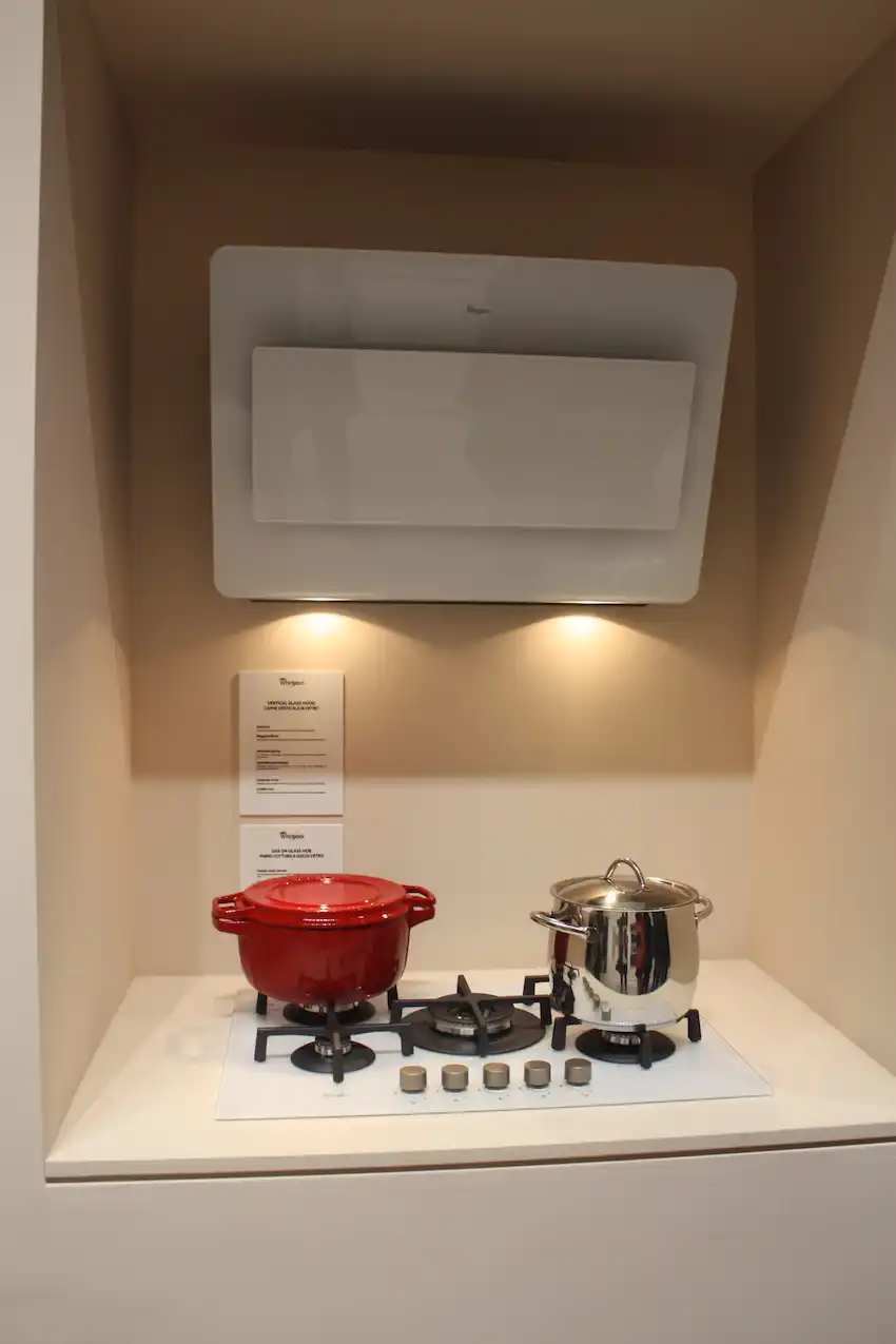 whirlpool flat hood