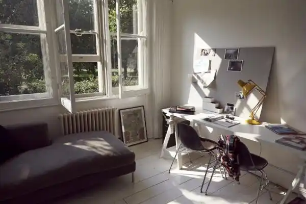 White floor office