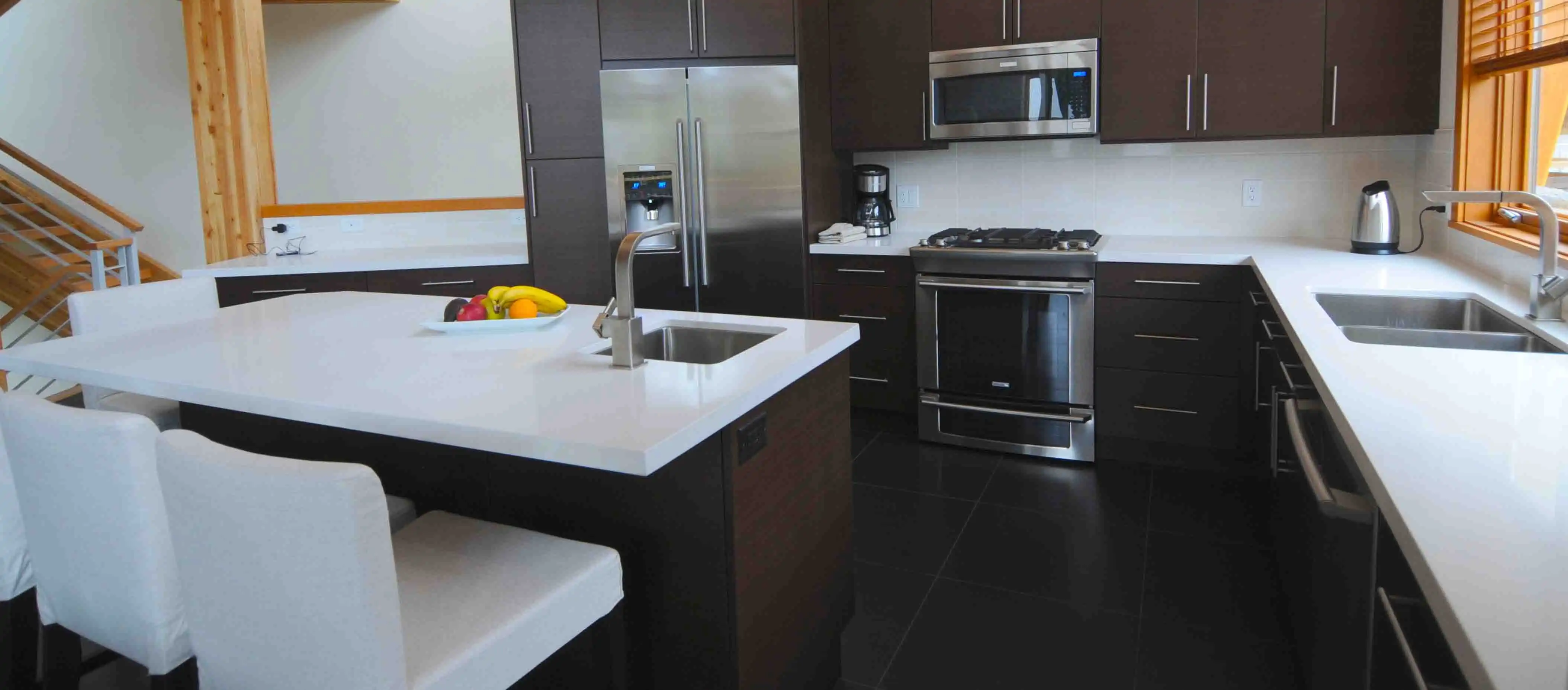 white quartz countertop colors