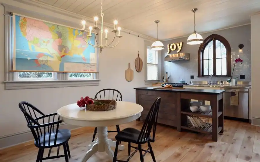 World map window treatment
