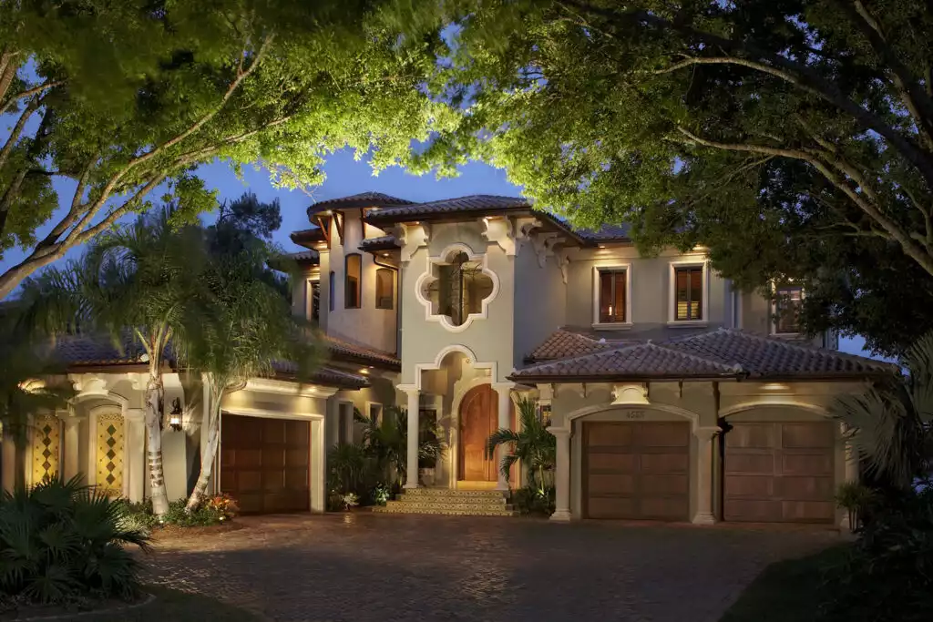 Artistic Nuance At Mediterranean House 1024x683