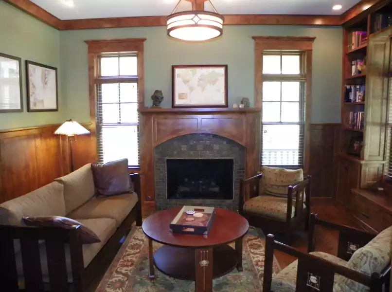 Arts and Crafts Style Living Room