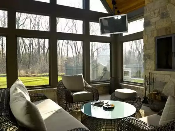 Awesome Sunroom Design Idea