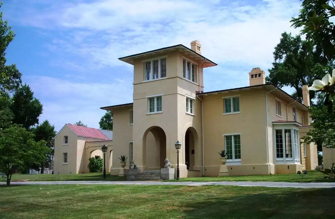 Blandwood Mansion