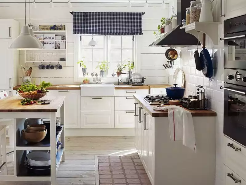 Classic Roll-Up Kitchen Curtains
