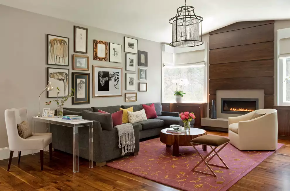 Cluttercore in home decor trends