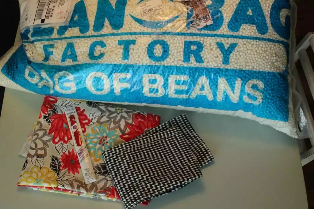 How Much Filling Do I Need for a Bean Bag?