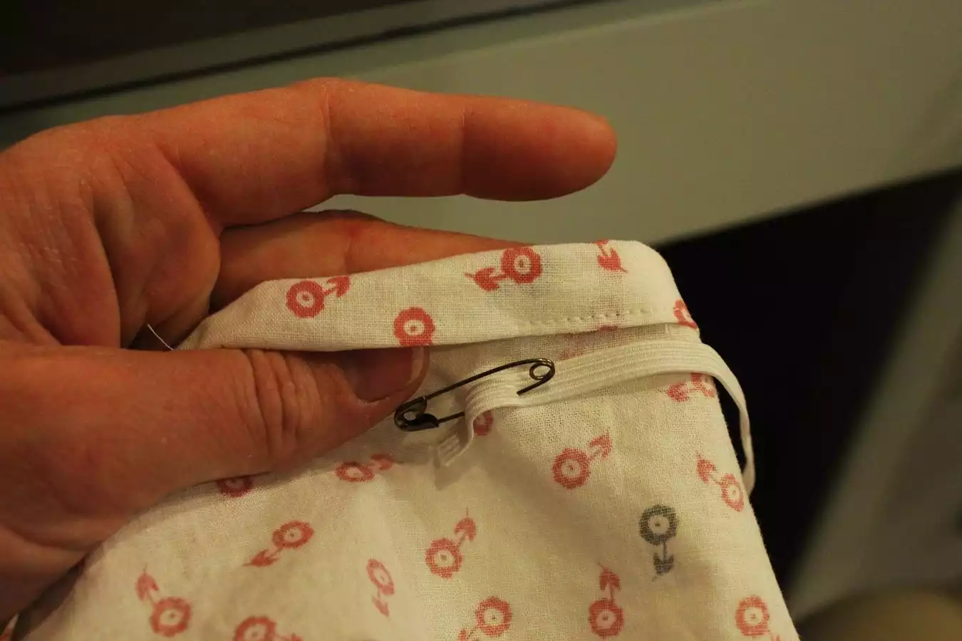 DIY Crib Sheet pin1