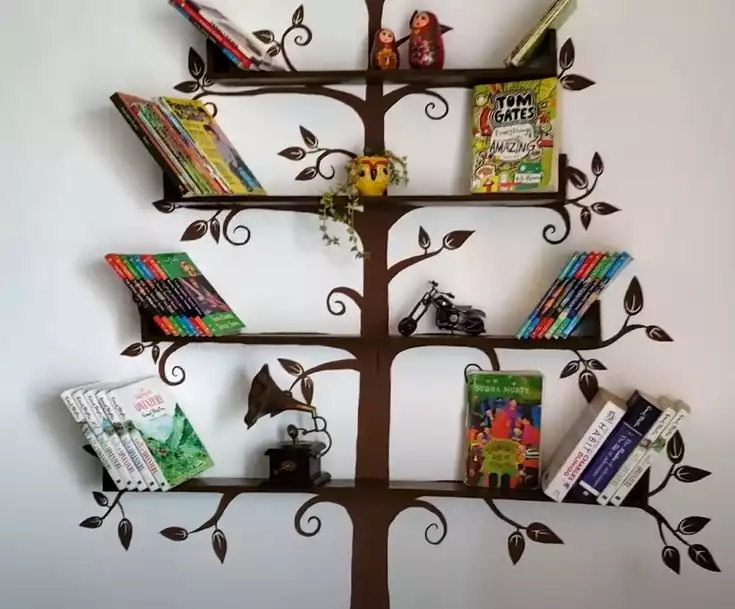 A super simple tree bookshelf