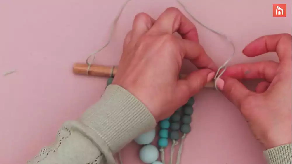 DIY beaded wall hanging 51