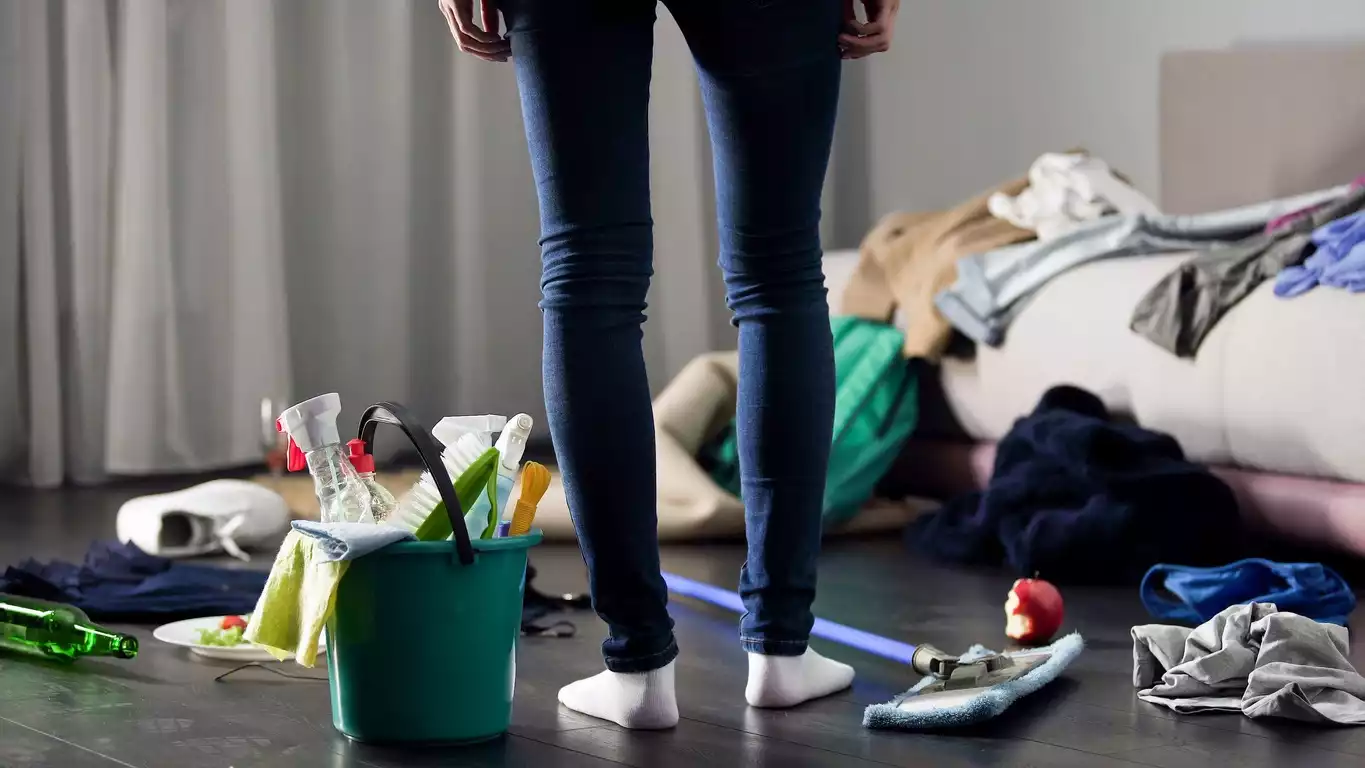 Whip Your Home Into Shape with These 10 Fall Cleaning Tasks 