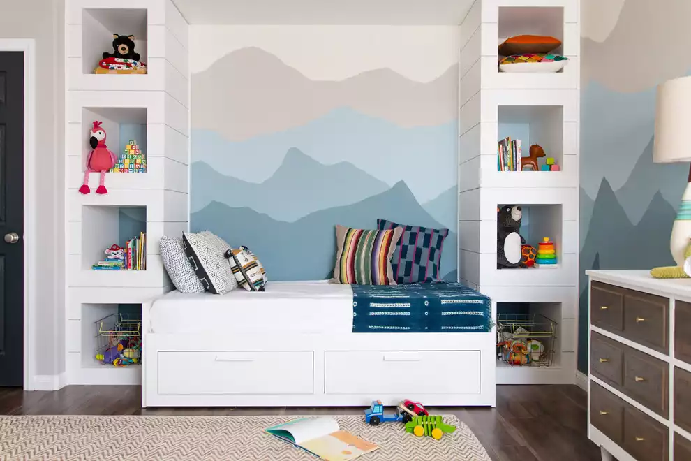 Gradual Shades of Color With Gradient or Ombre Paint