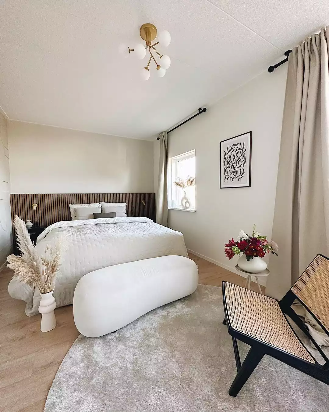 Japandi Bedroom decor
