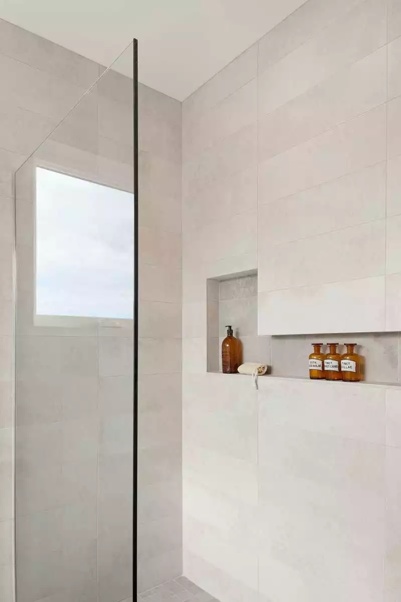 Porcelain tiles