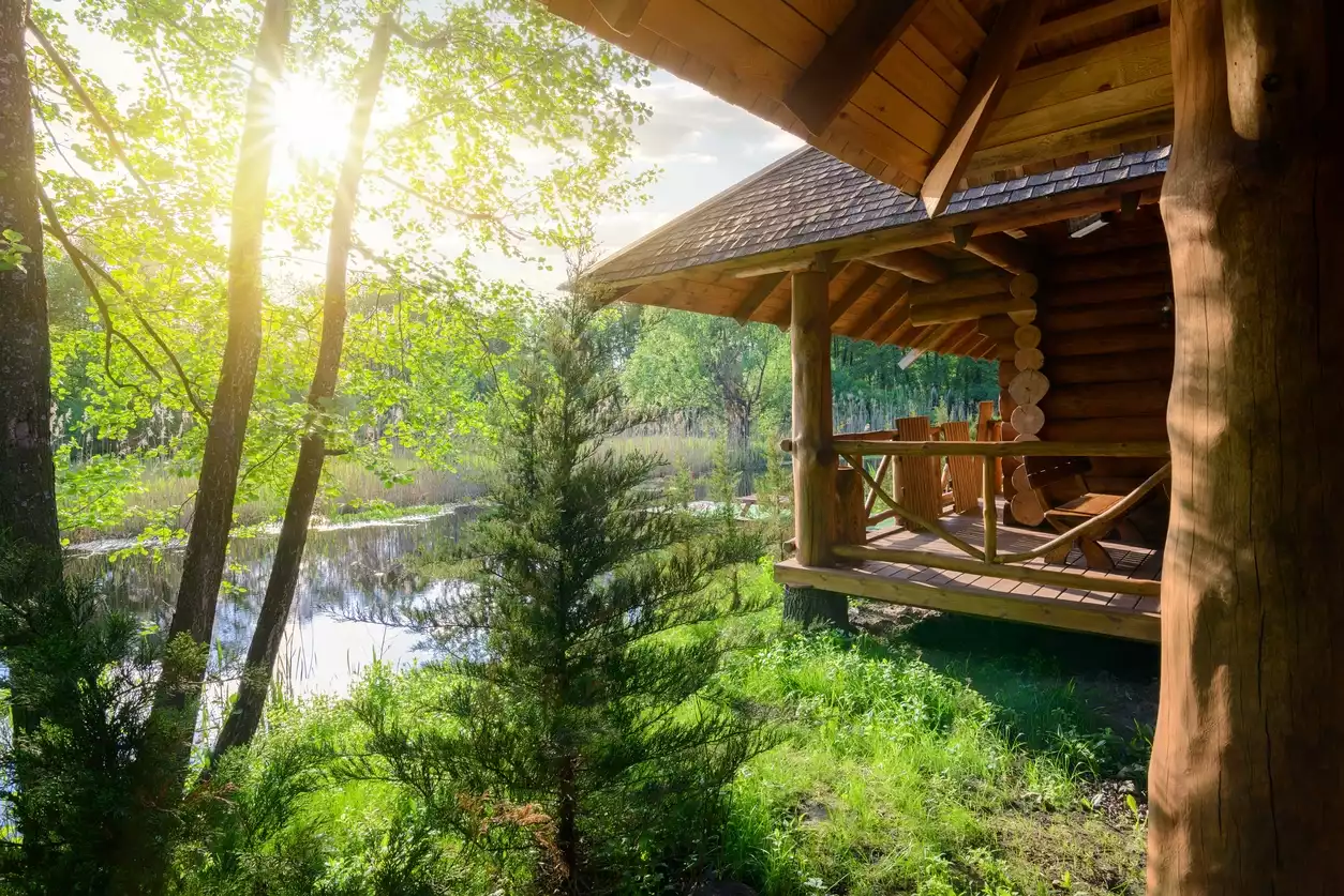 The History and Architecture of Cabins