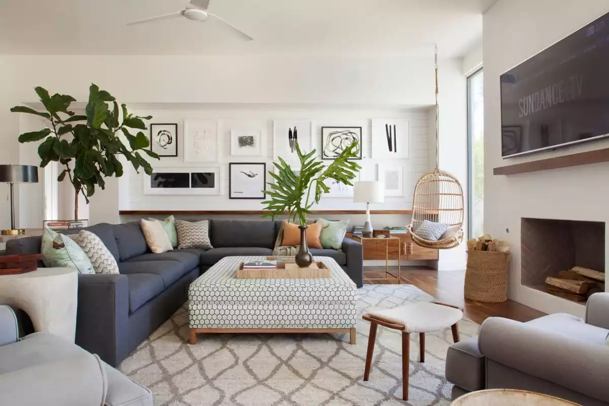 Mid-Century Modern Stores That Have Something For Everyone
