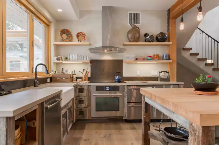 Modern Desert Kitchen