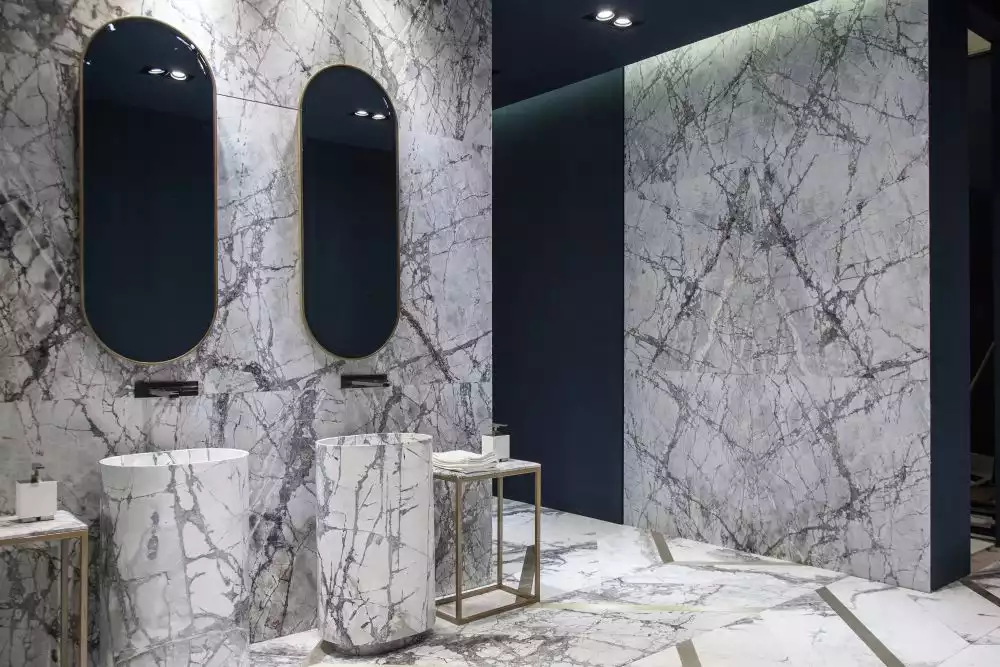 Modern bathroom in full Carrara Marble