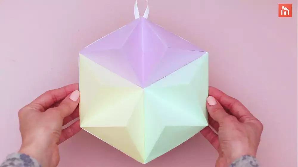 Origami paper wall decor 31