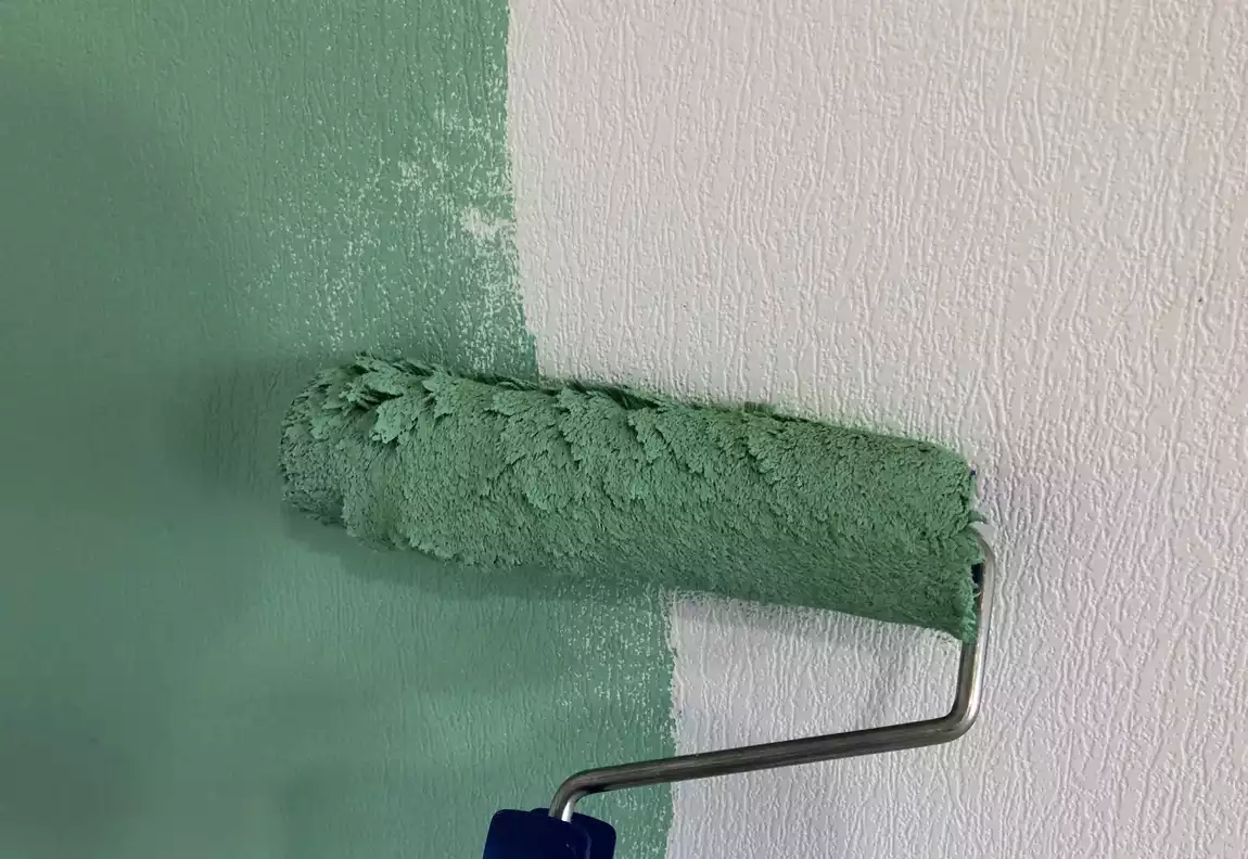How Long Does Paint Take to Dry Before Adding a Second Coat?