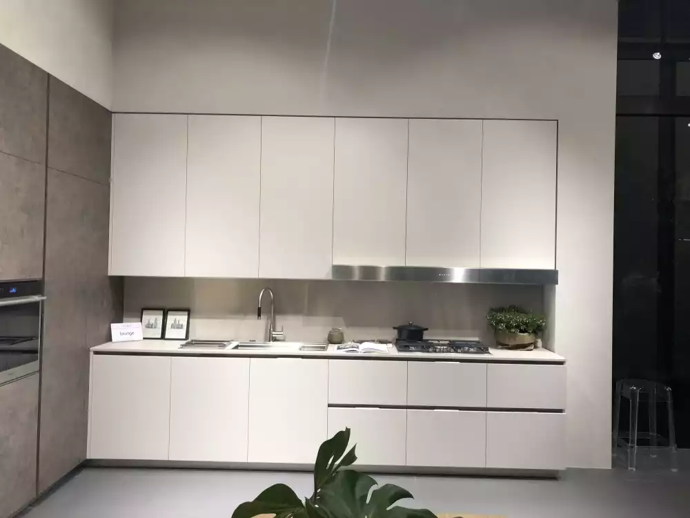 How Do You Spruce Up A Small Kitchen?
