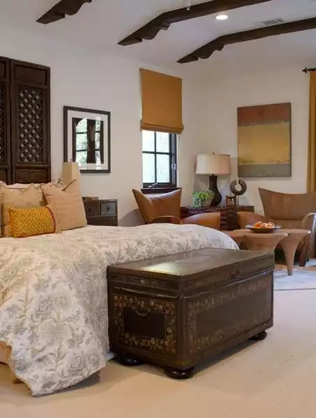 Above bed trunk