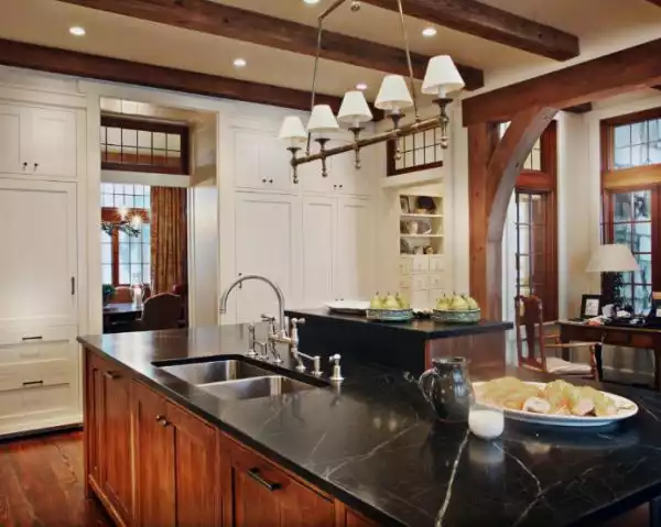 Beautiful Interiors That Feature Exposed Wooden Beams