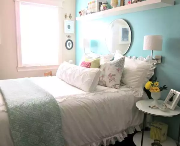 Blue bedroom for gilrs