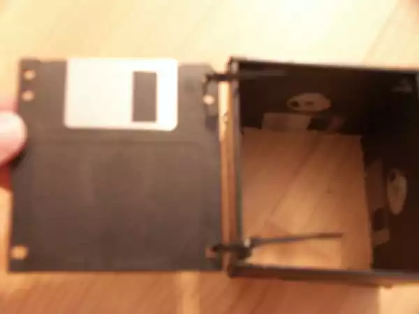 Floppy pencil2