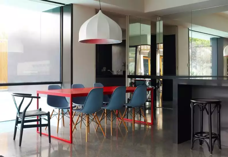 gunmetal-dining-room-color-with-red