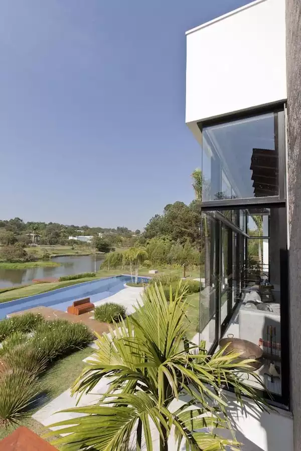 Itu house by maristela faccioli architecture5