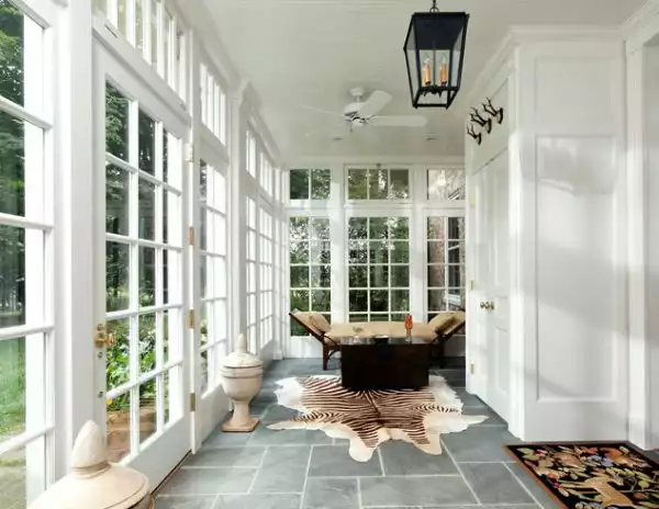 Narrow sunroom