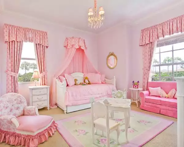 Pretty in Pink: Designing a Little Girl’s Room
