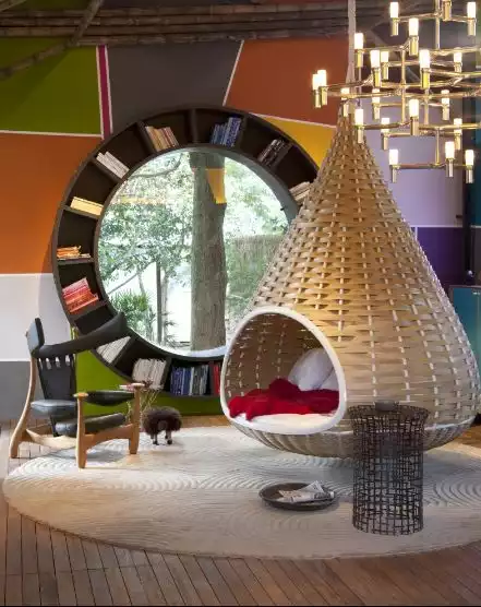 Round bookshelf