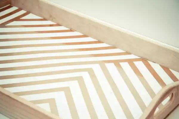 Serving tray striped