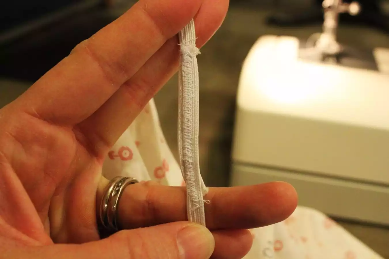 Sheet zigzag stitch