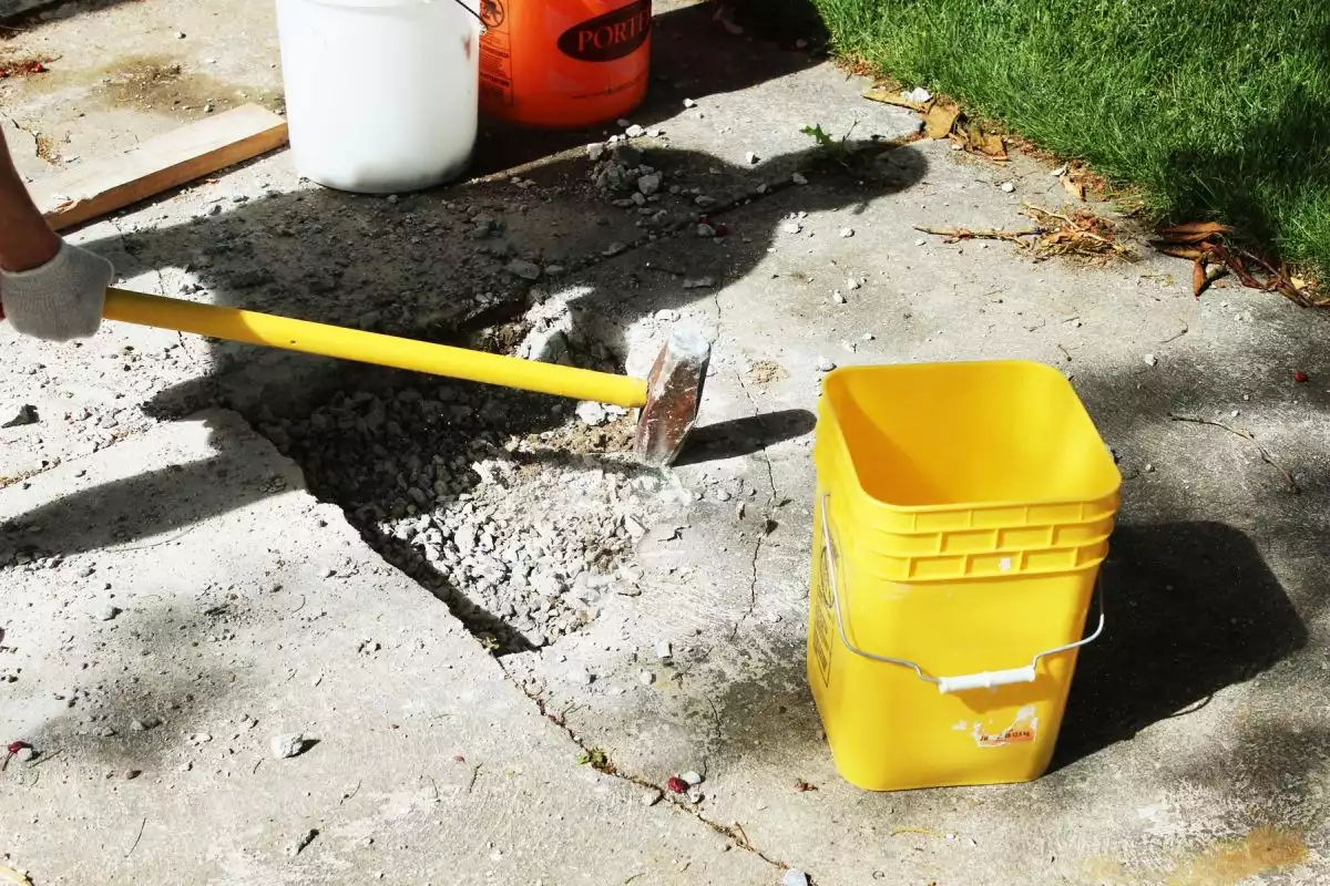 Best Way to Remove Concrete Slabs on a Patio sledgehammer