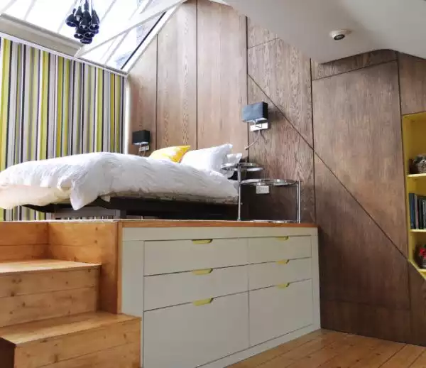 Space under bed