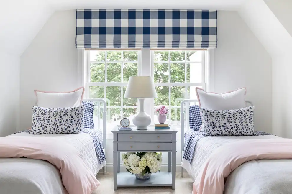 Gingham to Create Coastal Style