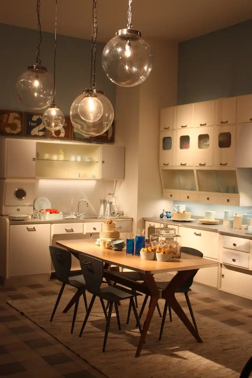 10 Easy Ways to Freshen Your Kitchen