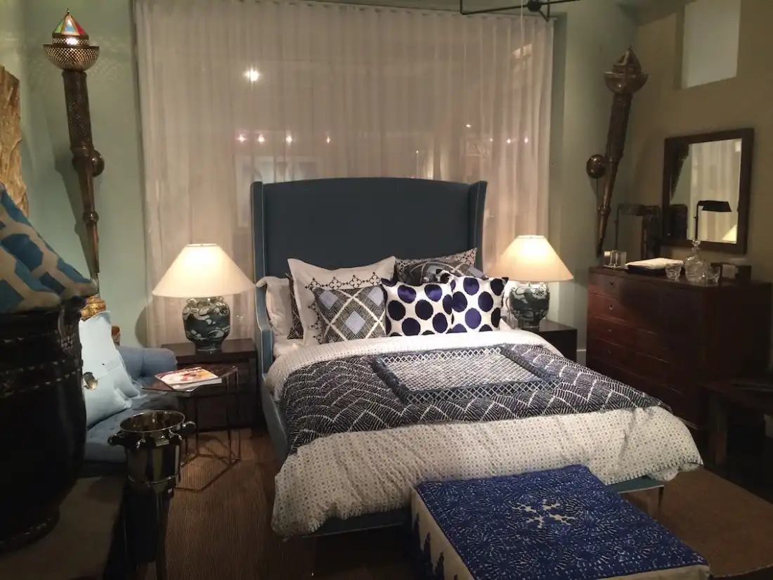 Decorative pillow