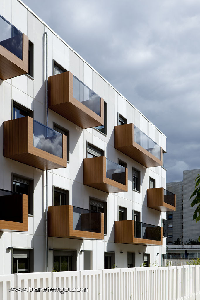 32 Fadura Dwellings spain angle balcony